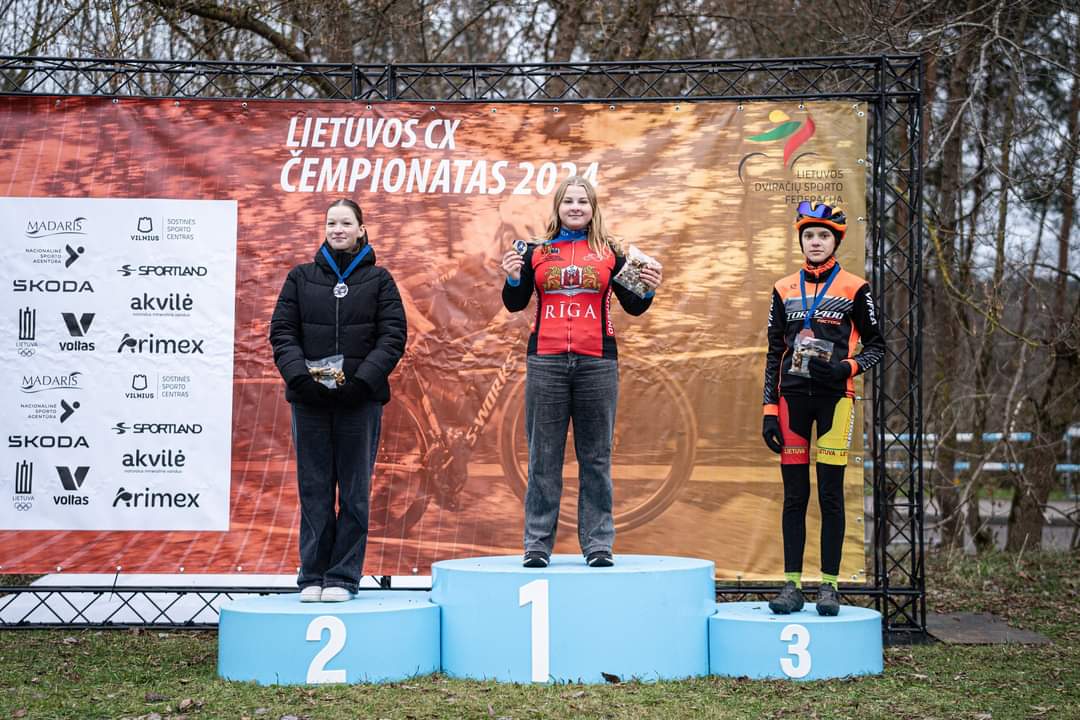 RRS audzēkņiem panākumi velokrosā Lietuvā